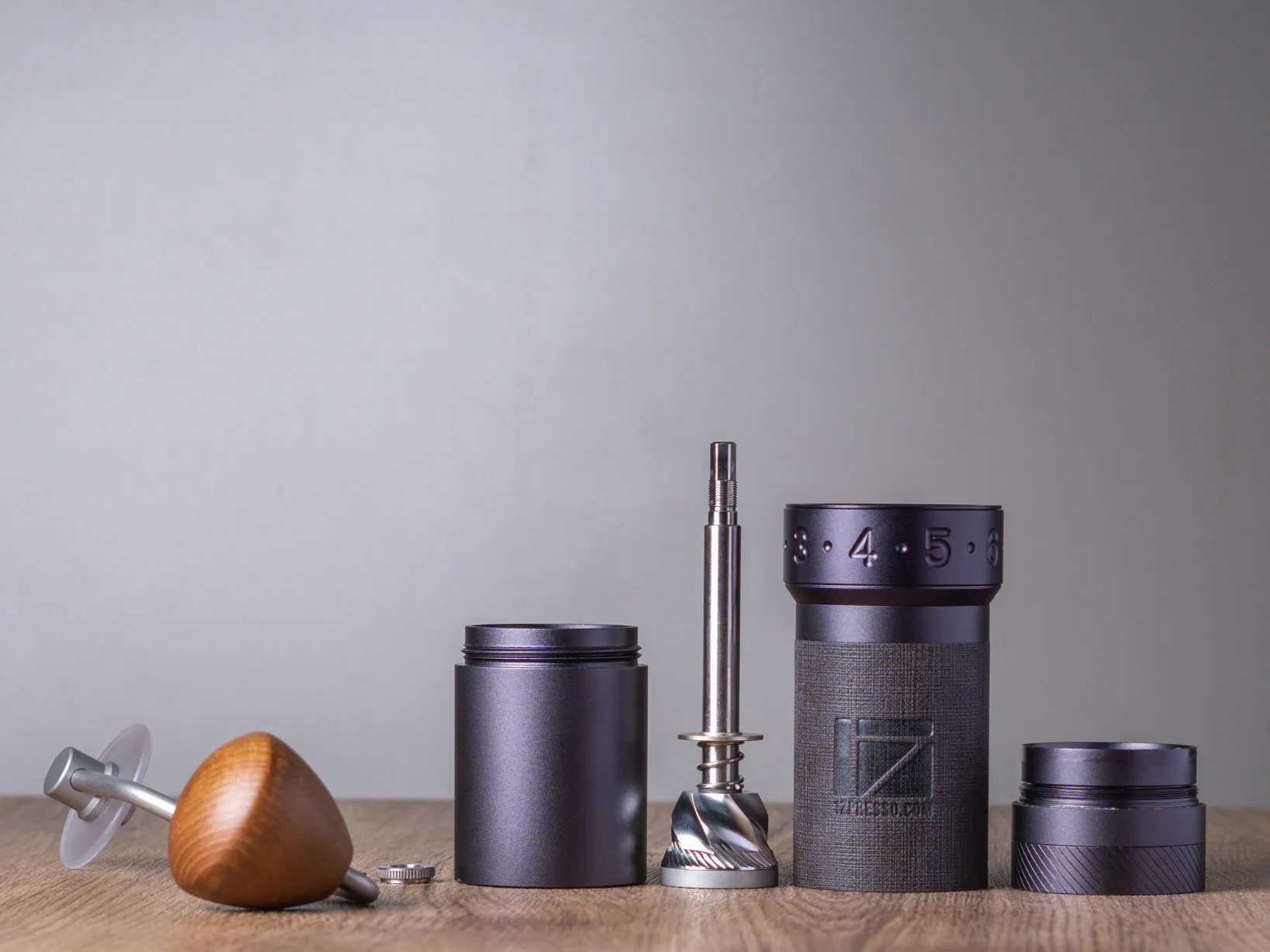 1Zpresso ZP6 Special Hand Grinder - Image 4